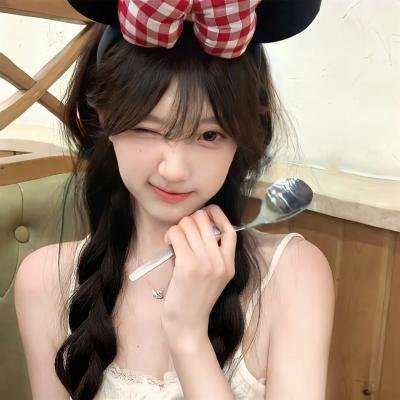 两个独立包装的女人